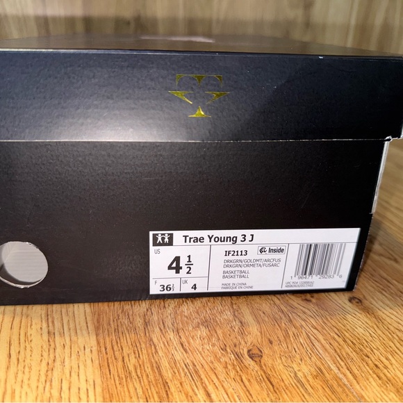 NEW Adidas Trey Young 3 Dark green/Gold/Metallic